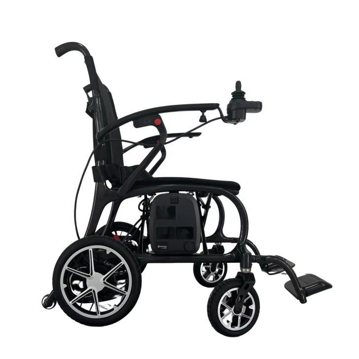 Электрическое инвалидное кресло с двигателем DC24V150W*2 и складной силовой установкой Размер 730mm*310mm*710mm